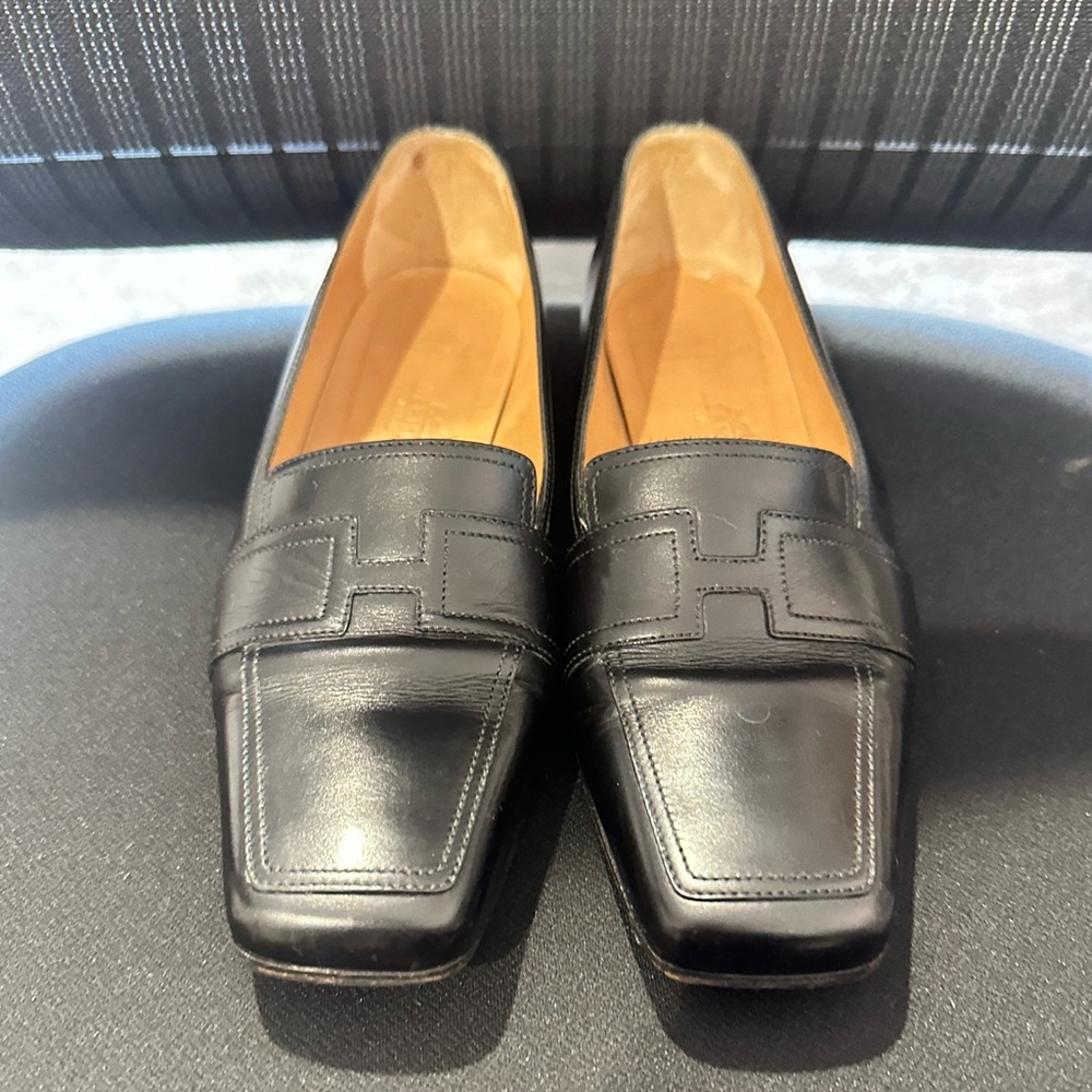 Hermes Ladies Shoes size 35.5